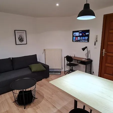 Proche Valenciennes - 24 M2 Dans Dependances Chateau Apartman *